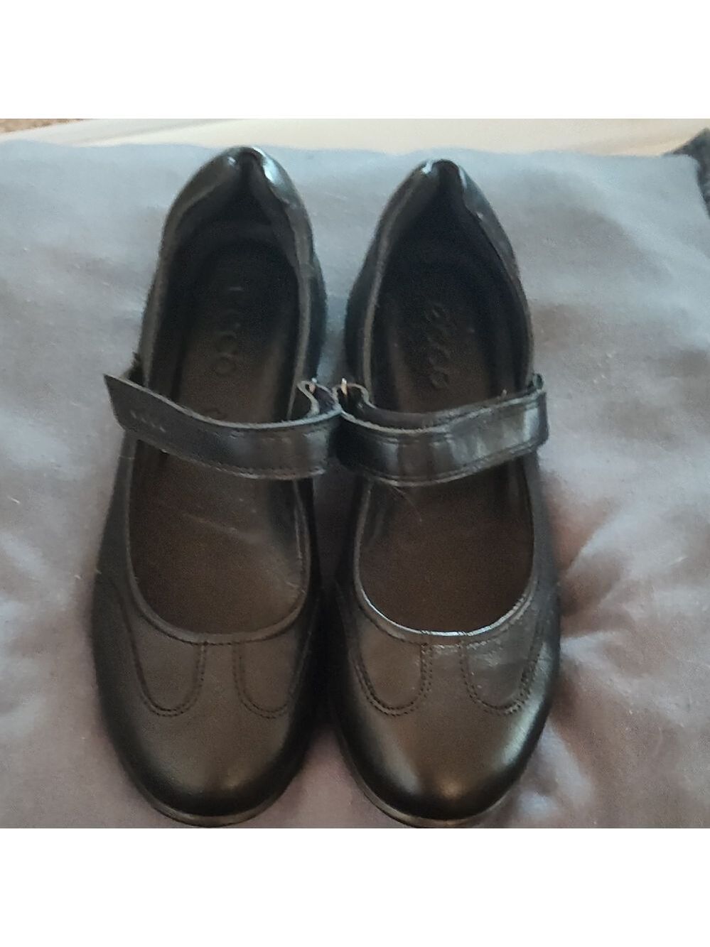 Ecco Black Leather Shoes